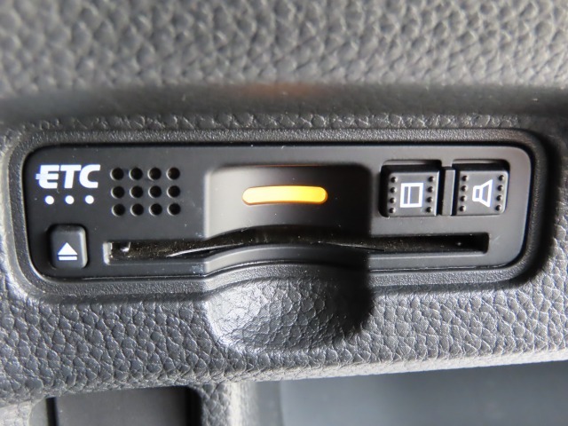 便利なETC車載器も装備済み！高速道路の料金所もスムーズに通過できます♪