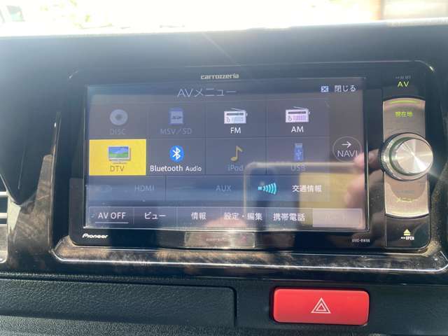 フルセグTV　Bluetoothミュージック　USBポート