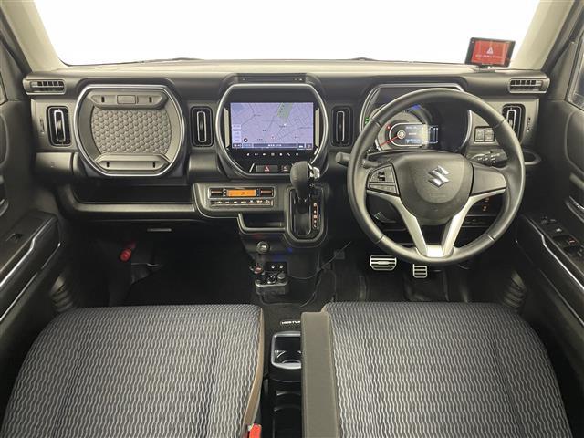 【インパネ全体】全方位で視界が広く、高い目線で運転もしやすいです！