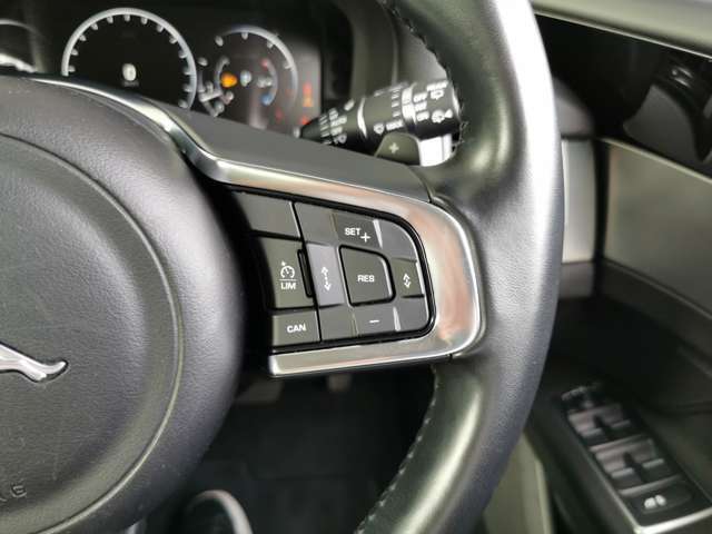 【アダプティブクルーズコントロール】全車速対応のACCやブラインドスポット、レーンキープアシスト機能などを搭載します。