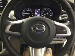 お気に入りのコクピット！　運転が楽しくなりますよ。