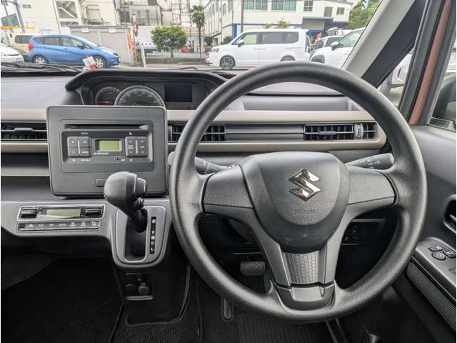 ☆訳アリ目玉車とは☆　品質が高い車両だけど少しだけ訳アリな商品です。展示期間が長い車両/キズや汚れが少しある/下取り車などで中間マージン無しなどの理由です。