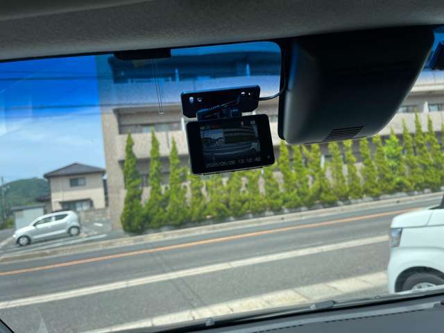 旧車・中古車！お車の事ならカーショップアズ♪【TEL(無料)　0078-6002-708147】自社工場完備なので、ご購入後のアフターフォローもお任せ下さい！