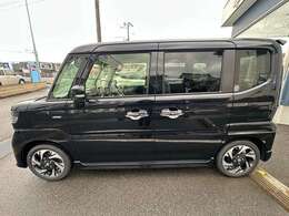 当社はスズキの正規代理店となっておりますので新車のご用命も承ります。