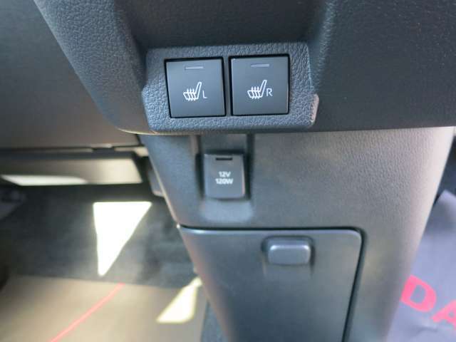 冬には欠かせないシートヒーター！！