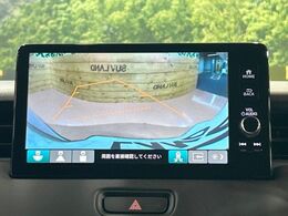 【バックカメラ】駐車時に後方がリアルタイム映像で確認できます。大型商業施設や立体駐車場での駐車時や、夜間のバック時に大活躍！運転スキルに関わらず、今や必須となった装備のひとつです！