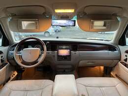 当社では、人気車種から輸入車などマニアックなラインナップまで幅広く取り扱っております！