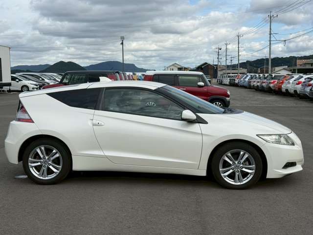 ★自宅から簡単に車に関する相談ができるサービスとして、オンライン購入相談＆商談を実施中です！お客様のご希望に合わせて、ご希望の日時などをお選びいただけます。先ずはメールもしくはお電話にてお問合せ下さい