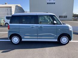 静岡ダイハツの中古車は、展示前に徹底した洗車や室内清掃を実施しております。