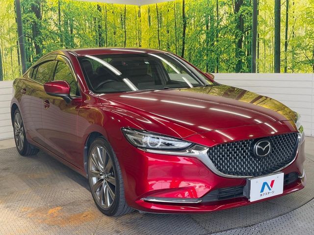大好評のボディコーティング「弾スプラッシュコート」もご納車までに施工可能。通常のガラスコートと異なる、耐久年数6年の無機質ガラスコーティングが、ボディをキレイな状態に保ってくれます。