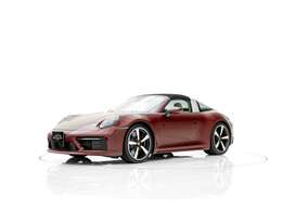 【メーカーオプション】●リアアクスルステアリング：375，000円　●スポーツエグゾーストシステムハイブロスブラックテールパイプ：335.000円