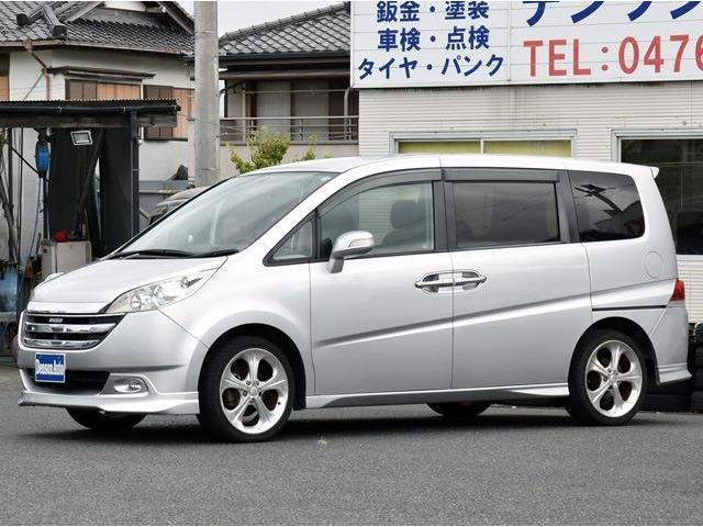 平成19年式　ホンダ　ステップワゴン　G　Sパッケージ　2000cc　8人乗り　入荷しました