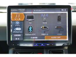 フルセグTV、HDMI/USB接続、Bluetooth接続、Amazon　Alexa搭載、Apple　CarPlay/Android　Autoでスマホアプリに対応＾＾