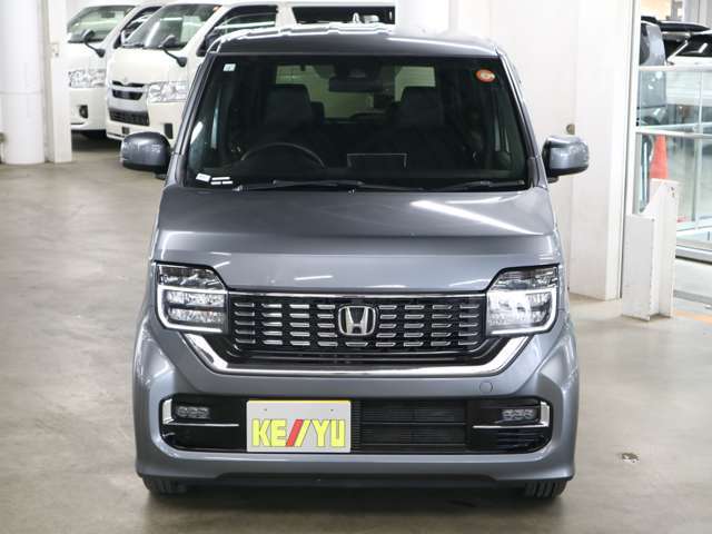 キッズコーナー、落書きカーコーナー、授乳室も御座います。お子様連れでもご安心してご来店頂けます。