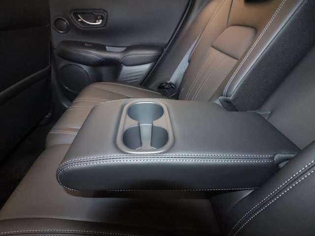 外部機関にてクルマの査定を行っています。日本自動車鑑定協会やAISの第三者機関で車輌を細かくチェック！気になる修復歴や車両コンディションを予めご確認頂けます。詳しい状態はスタッフまで御用命下さい。