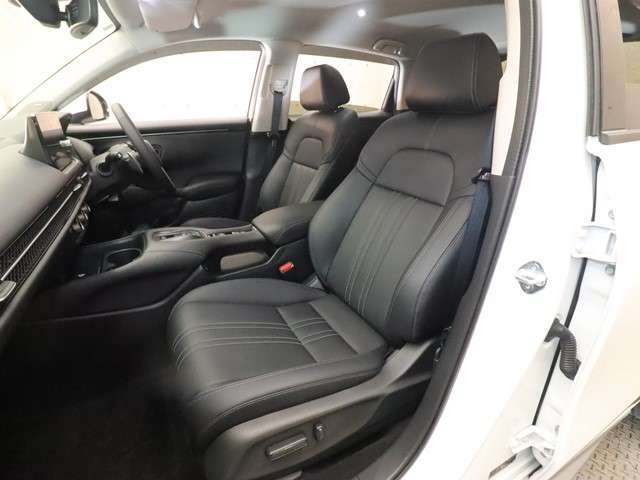 遠方販売の実績多数あり！現車を見ないでご購入されるお客様のご不安な点を一掃出来るように案内させて頂きます。ご遠方のお客様も安心してご連絡を下さい♪画像では伝えきれない良さをお伝え致します♪