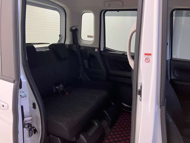 リヤシートです。