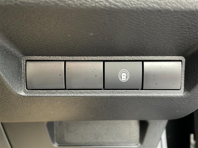 【運転席操作部】快適なドライブを楽しむための機能が装備されています！運転席から触れるので、使いやすいです！除菌プランいれていただくと、さらに清潔で安心していただけます！