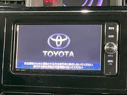 【純正ナビ】人気の純正ナビを装備。オーディオ機能も充実しており、Bluetooth接続すればお持ちのスマホやMP3プレイヤーの音楽を再生可能！毎日の運転がさらに楽しくなります！！