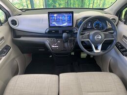 グループ総在庫数約30，000台！！全国の系列店からメーカー・車種問わずご紹介出来るので、あなたにピッタリのお車が見つかるはずです♪まずはお問い合わせ下さい☆