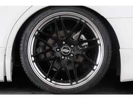 WORKグノーシスアルミホイールをインストール♪　定価でなんと45万円！？　アルミホイールの変更が可能です（一部費用のかかるものもあります）詳しくはスタッフまで♪