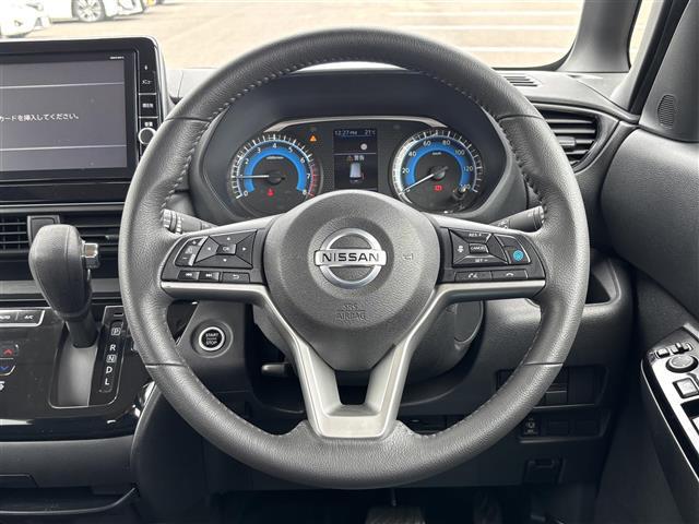 車両販売と整備・保証・クリーニングなどのサービスを自由にお選び頂けます。サービスは必要な分だけお選び下さい。