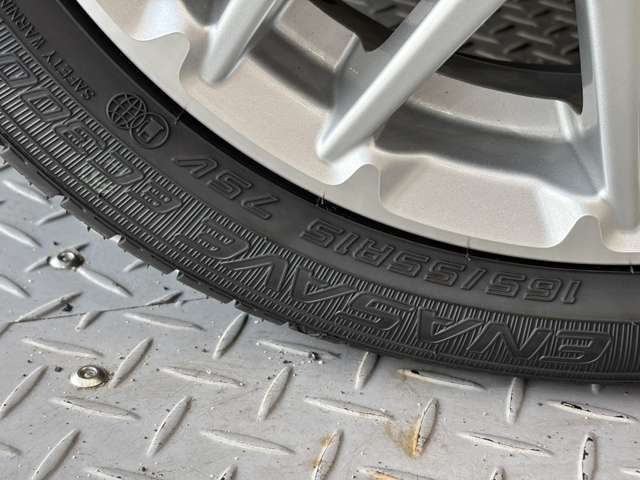 ■鈑金修理■☆キズ、へこみ等の修理もサコダ車輌にお任せください☆代車、レンタカーも豊富に揃えております☆お困りの際はぜひ一度ご相談下さい☆