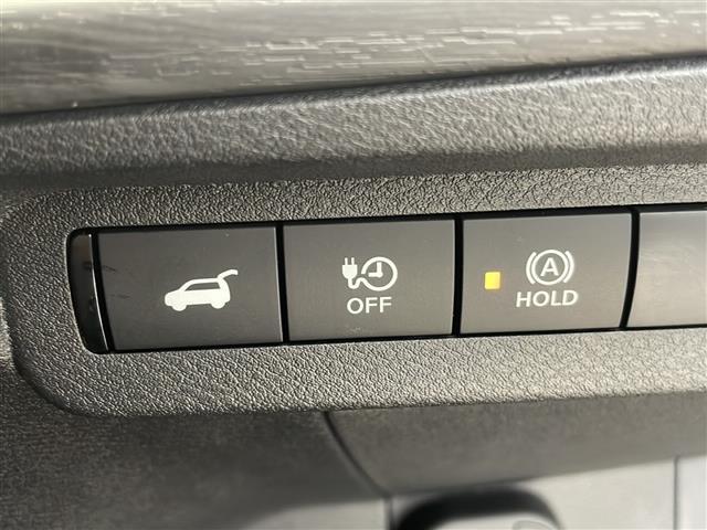 【運転席操作部】快適なドライブを楽しむための機能が装備されています！運転席から触れるので、使いやすいです！除菌プランいれていただくと、さらに清潔で安心していただけます！