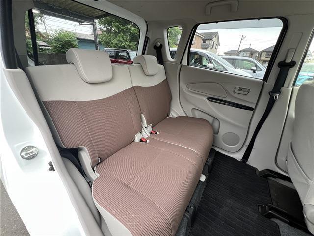 突然のご来店ですと在庫がない場合等、お車をご覧頂けない場合もございます。お手数をお掛けいたしますが、ご来店前には一度在庫確認のお電話をお願いいたします。