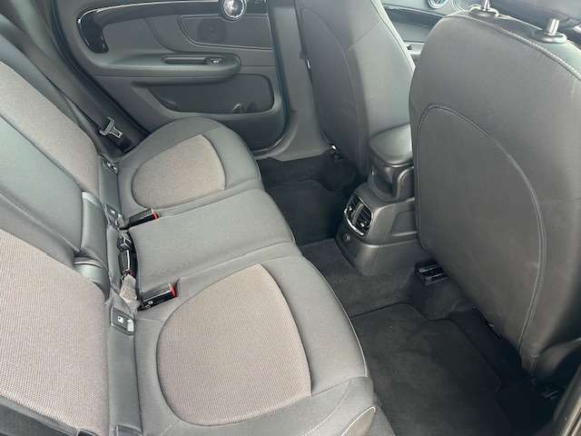 ISOFIXチャイルドシートも装着可能です