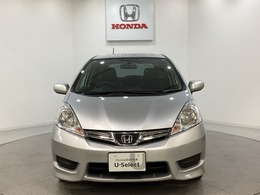 【Honda認定中古車 U-Select】　エンジン、オーディオやカーナビ(社外品は除く）に至るまで保証をお付け致します。全国のホンダディーラーで保証と整備が受けられます。