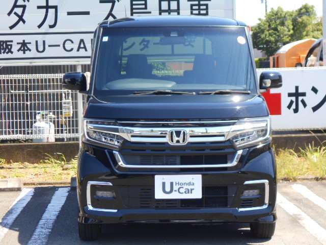 R3年式　NBOX カスタム660L 入庫しました☆ 　色はクリスタルブラックパールです！