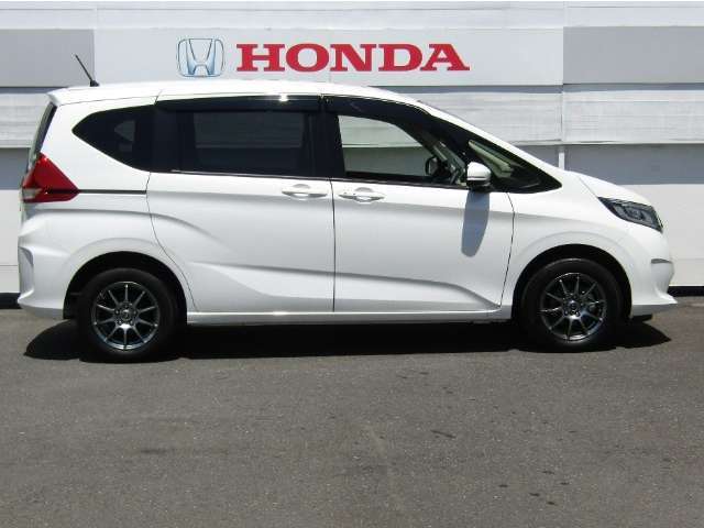 当店では自動車保険も取り扱っております。Hondaディーラーならではの安心特典が無料で付いています。詳しくは「0191-48-3280」までお問い合わせ下さい。