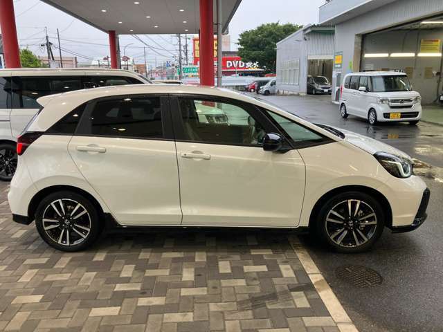 お車を購入される際はご不明な点や不安な点もあるかと思いますが、困ったらお気軽にご相談下さい！　0078-6002-905410  までお電話頂ければ当店のスタッフがじっくりお話を聞かせて頂きます！