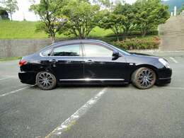 かなり低めの車高です☆