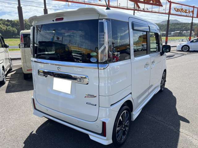 ☆当社の展示車両は内装外装共に綺麗な状態で展示しています！是非目で見て確認してみてください☆