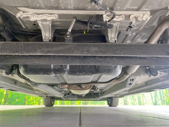 下回りがきれいなうちに、防錆加工の施工がオススメ。降雪地域はもちろん、沿岸部にお住いの方や、趣味でマリン・ウィンタースポーツをされる方にご好評いただいております。