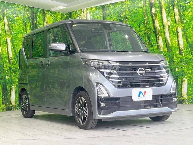 高透明度のガラス皮膜で撥水はもちろん、上質なツヤ・光沢を実現。紫外線や酸性雨から大切な愛車を保護し、色あせ・劣化を防止。「弾スプラッシュコート」、「弾プリミッサコート」からお選びいただけます。