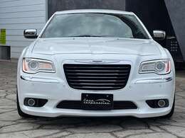 【オプション詳細】右H　クレンツェ22インチAW　車高調　パワーシート　TV　バックカメラ　ETC　クルーズコントロール　オートライト　クリアランスソナー等様々なオプションが装備しております。