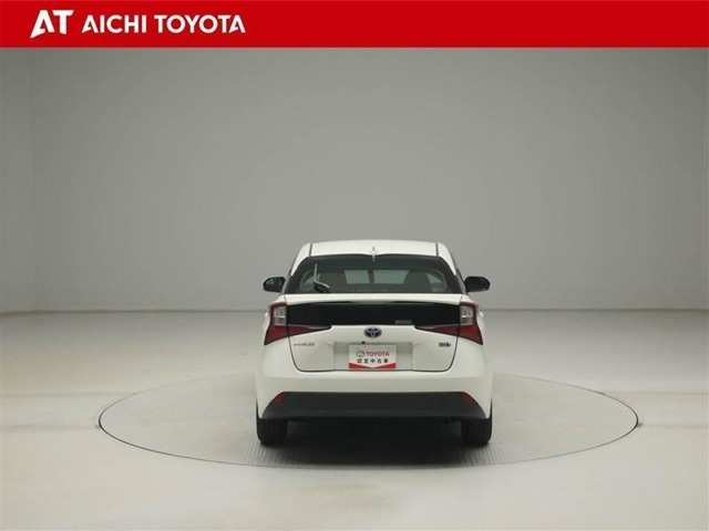 ハイブリッド車を買うならトヨタの『TOYOTA認定中古車』！保証は、初度登録年月より起算して10年間、累計走行距離20万キロ迄。更に、ロングラン保証が1年付で安心安全です♪