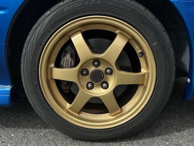 純正アルミ装着車です！