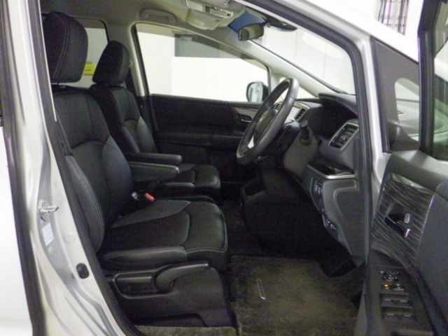 【禁煙表記について】　タバコを含めた車内のニオイに関しては、個人の主観となる為、ご来店時にお客様に確認して頂いておりますので、ご了承下さい。