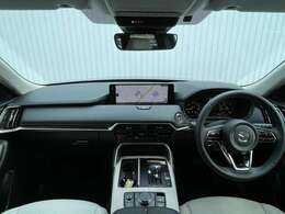 【インパネ全体】全方位で視界が広く、高い目線で運転もしやすいです！