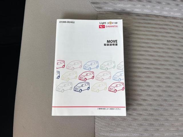 WECARSの展示場では実際に見て、触ってお車をお選びいただけます！知識の豊富な営業スタッフが様々なカーライフをご提案いたします！