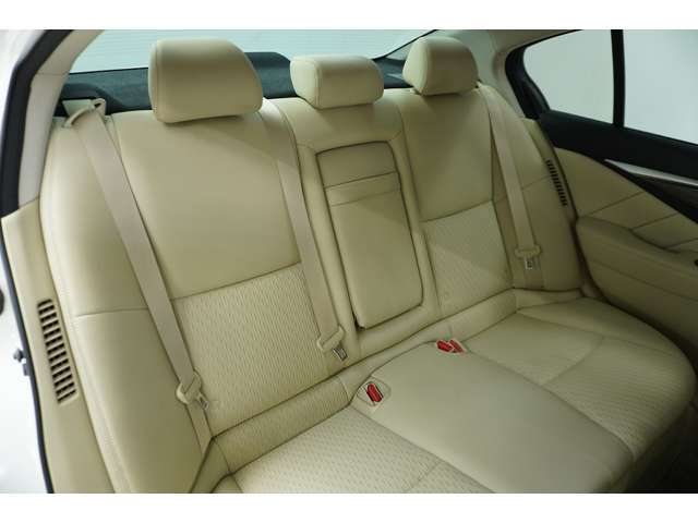 当社の強みは【自社ローン】聞きなれた方も、聞きなれていない方も居ると思いますが、審査基準は当社独自基準となります。よって他社で断られた方でも当社では契約可能♪過去ではなく今を審査基準としております。