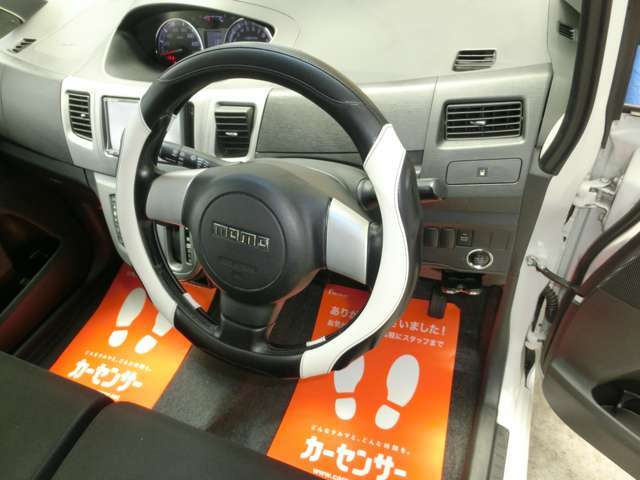 内装はクリーニング済みで清潔感漂う内装です！