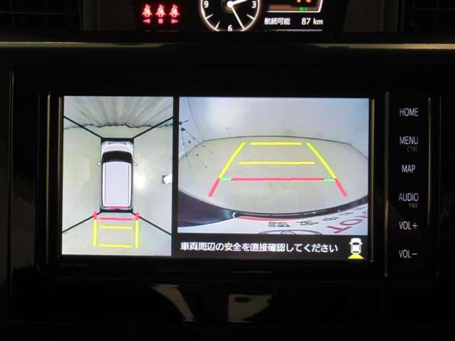 パノラミックビューモニターシステムが付いているので車の上から見た映像が確認できますよ。