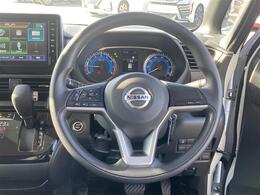 気になる車はすぐにお問い合わせください！画面右側の0066から始まる無料ダイヤルからお問い合わせ下さい！専門スタッフがお車のご質問にお答えいたします！