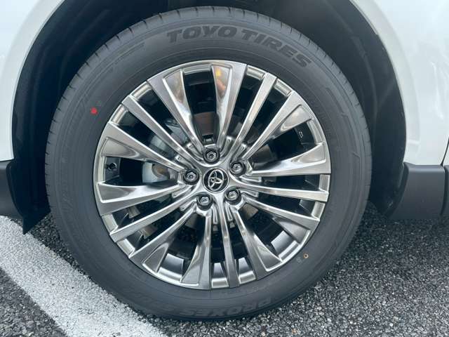 【衝突軽減装置】弊社では、衝突軽減装置付きの車両を2000台以上ご用意しております☆ご本人様はもちろん、ご家族の方にもオススメです☆各メーカーの衝突軽減装置の性能の違いをご説明します！！