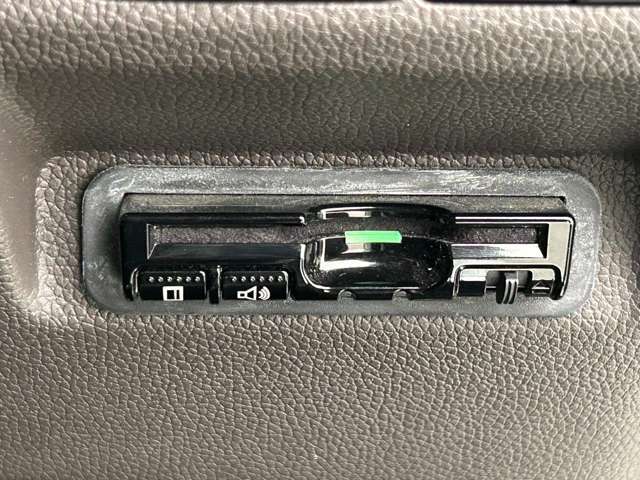 【ビルトインETC装着車両】 防犯対策バッチリ！！！ 高速走行もスムーズにお支払いが可能な装備！！！ セットアップも当社で可能です！！！